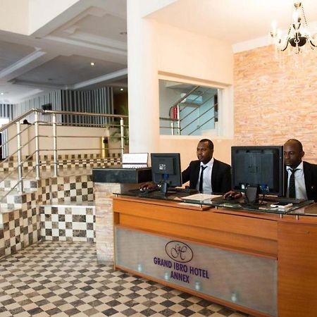 Room In Lodge - Grand Ibro Hotel Abuja Jabi Ngoại thất bức ảnh